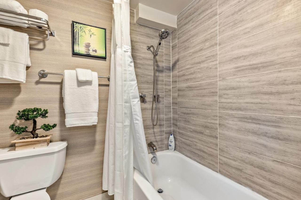 Picturesque Hotel Room With Private Balcony In Waikiki! Honolulu Exterior photo